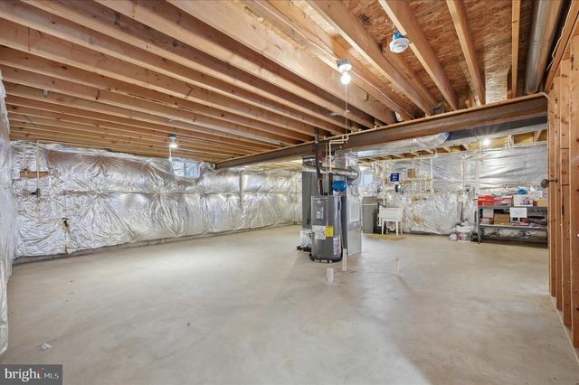 14 GENERAL PRYOR CT, Harpers Ferry, WV 25425