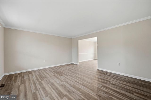 14 GENERAL PRYOR CT, Harpers Ferry, WV 25425