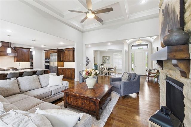 8106 Millridge Street, Lenexa, KS 66220