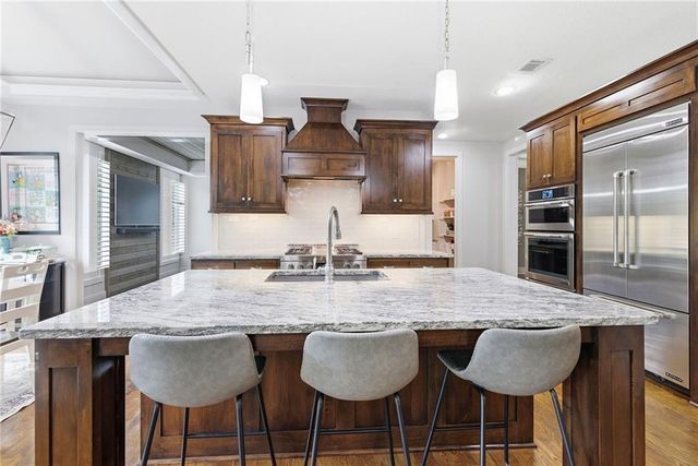 8106 Millridge Street, Lenexa, KS 66220