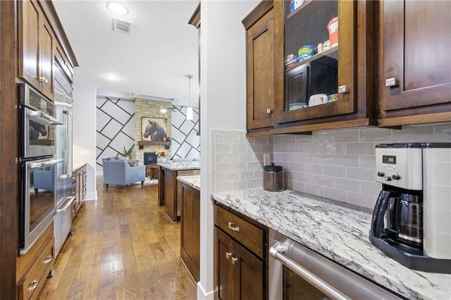 8106 Millridge Street, Lenexa, KS 66220