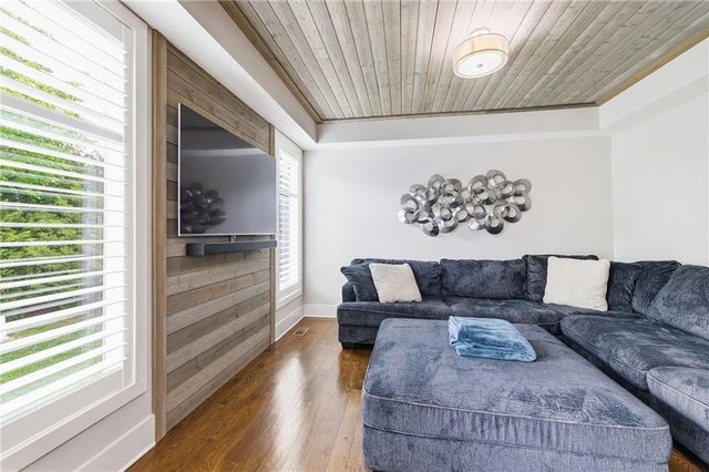 8106 Millridge Street, Lenexa, KS 66220