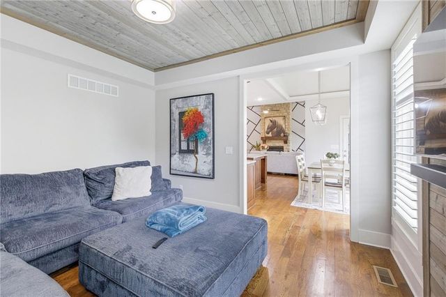 8106 Millridge Street, Lenexa, KS 66220