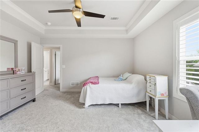 8106 Millridge Street, Lenexa, KS 66220