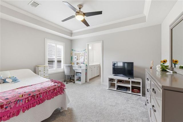 8106 Millridge Street, Lenexa, KS 66220