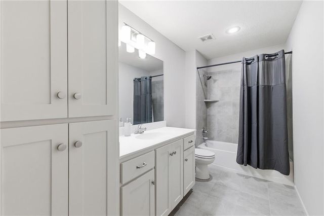 8106 Millridge Street, Lenexa, KS 66220