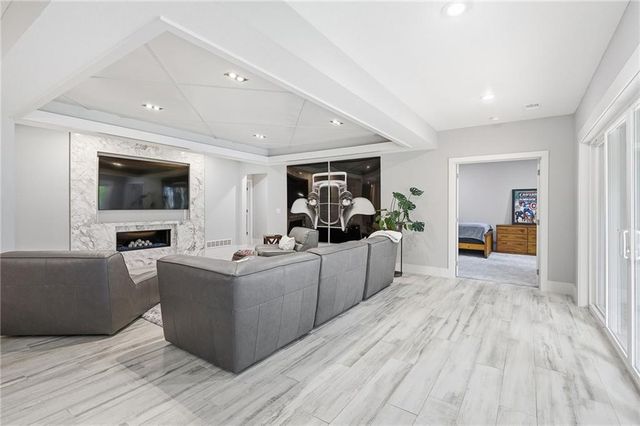 8106 Millridge Street, Lenexa, KS 66220