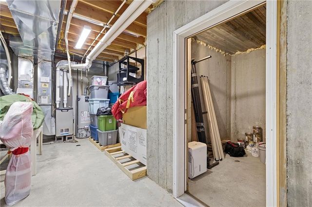 8106 Millridge Street, Lenexa, KS 66220