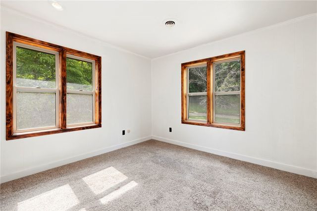 148 County Road 155, Eureka Springs, AR 72632