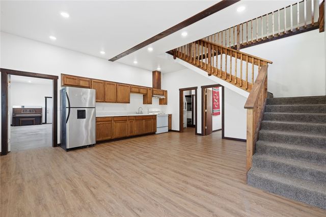 148 County Road 155, Eureka Springs, AR 72632