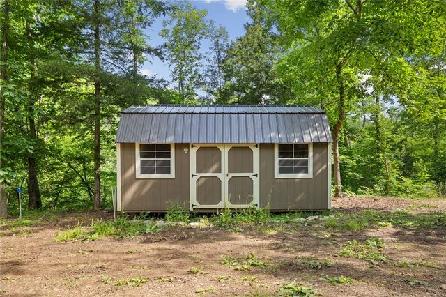 148 County Road 155, Eureka Springs, AR 72632