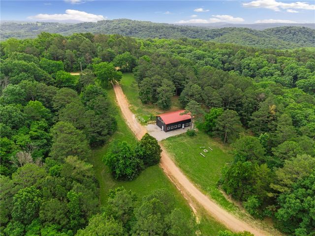 148 County Road 155, Eureka Springs, AR 72632