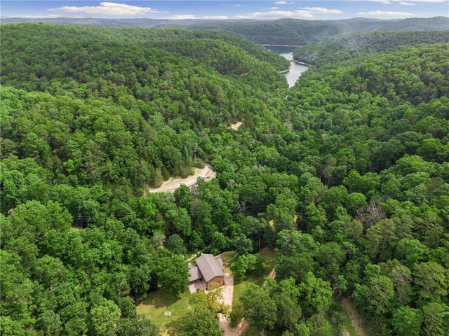 148 County Road 155, Eureka Springs, AR 72632