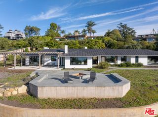 3236 Campanil Drive, Santa Barbara, CA 93109
