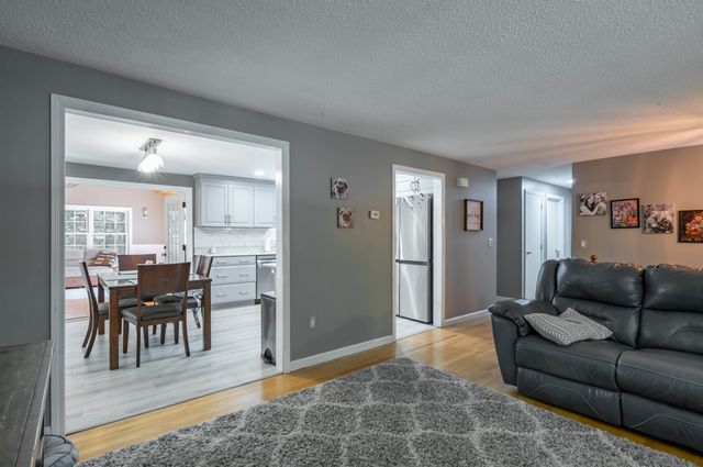 223 Baboosic Lake Road, Merrimack, NH 03054
