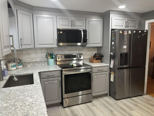 223 Baboosic Lake Road, Merrimack, NH 03054