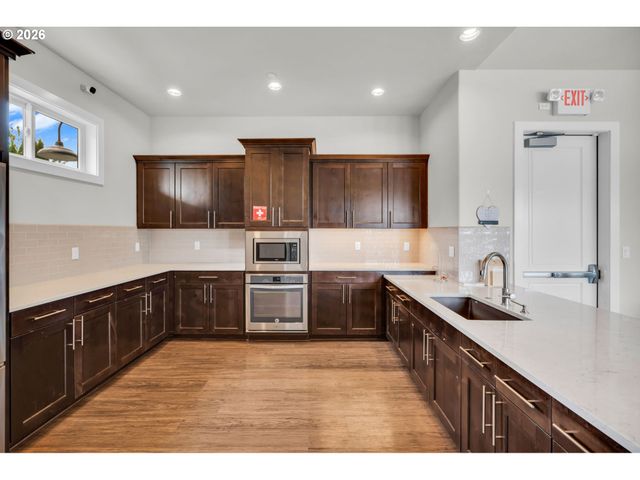 2213 Nw SIERRA Way, Camas, WA 98607