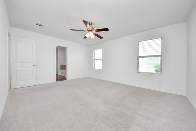 606 Travis Street, Baytown, TX 77520