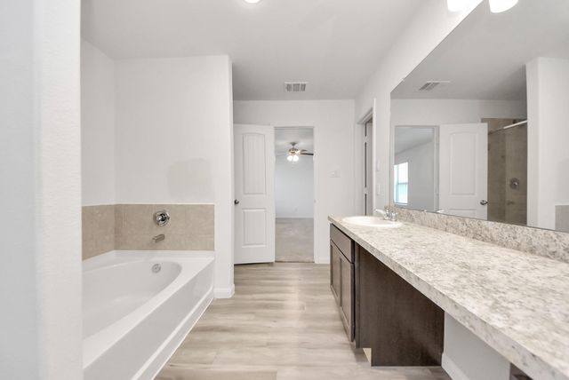 606 Travis Street, Baytown, TX 77520
