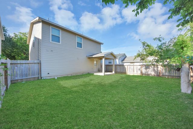606 Travis Street, Baytown, TX 77520