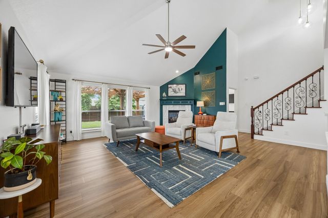 9217 Inverness Drive, Rowlett, TX 75089