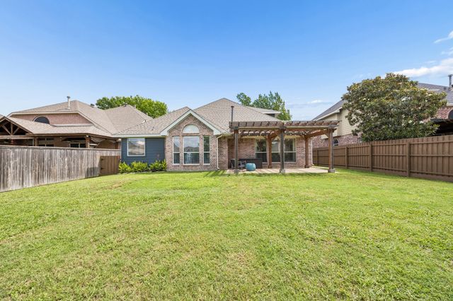 9217 Inverness Drive, Rowlett, TX 75089