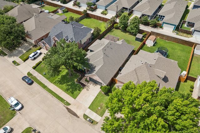 9217 Inverness Drive, Rowlett, TX 75089