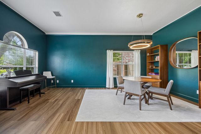 9217 Inverness Drive, Rowlett, TX 75089