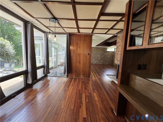 10309 Wycliff Rd, Chesterfield, VA 23236
