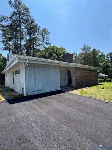 10309 Wycliff Rd, Chesterfield, VA 23236