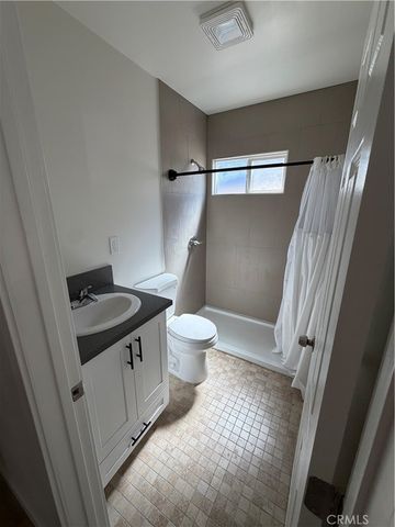 1329 E 56th, Los Angeles, CA 90011