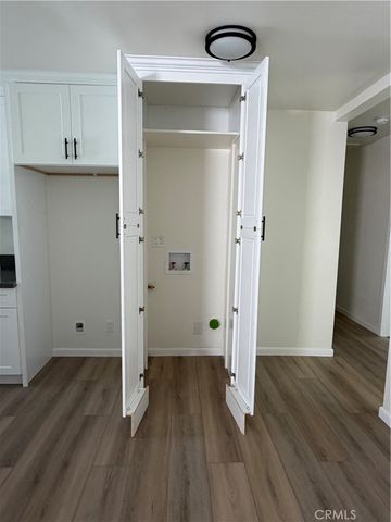 1329 E 56th, Los Angeles, CA 90011