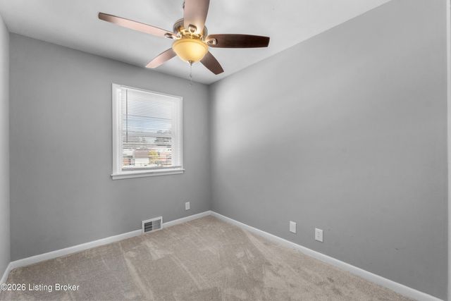 7804 Davhal Dr, Louisville, KY 40291