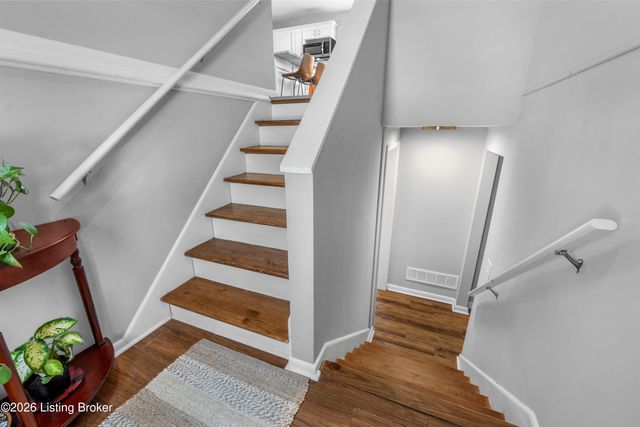 7804 Davhal Dr, Louisville, KY 40291