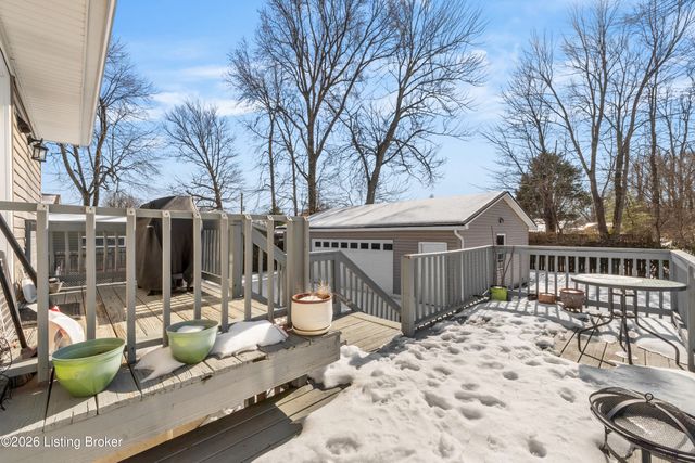 7804 Davhal Dr, Louisville, KY 40291