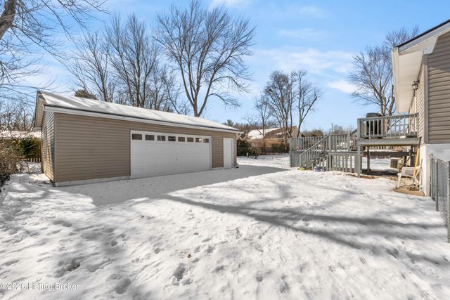 7804 Davhal Dr, Louisville, KY 40291