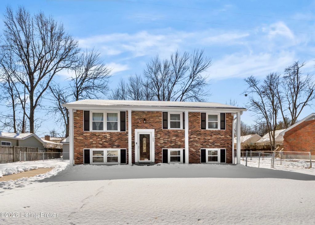 7804 Davhal Dr, Louisville, KY 40291