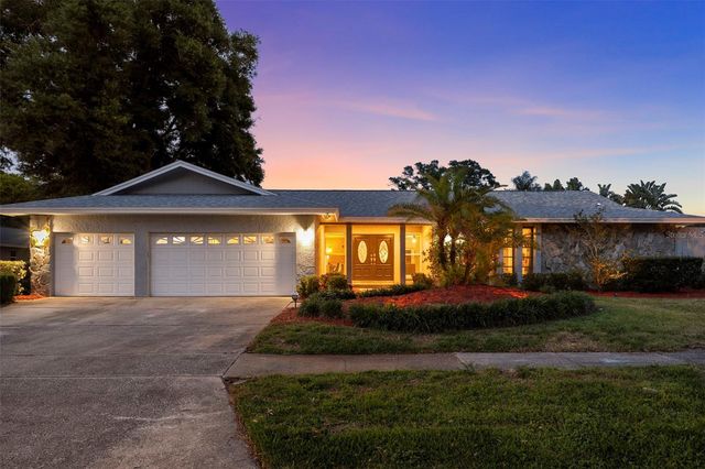 3131 GLENEAGLES DRIVE E, Clearwater, FL 33761