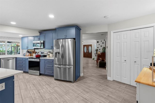 3131 GLENEAGLES DRIVE E, Clearwater, FL 33761