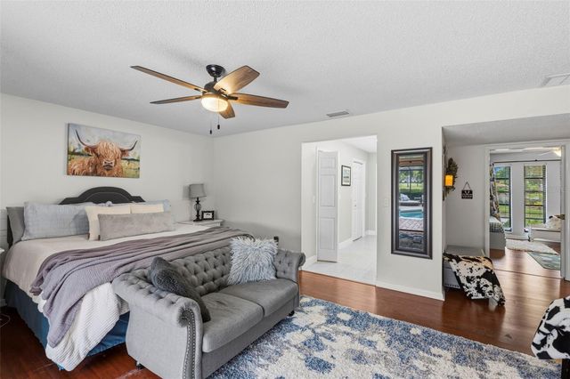 3131 GLENEAGLES DRIVE E, Clearwater, FL 33761