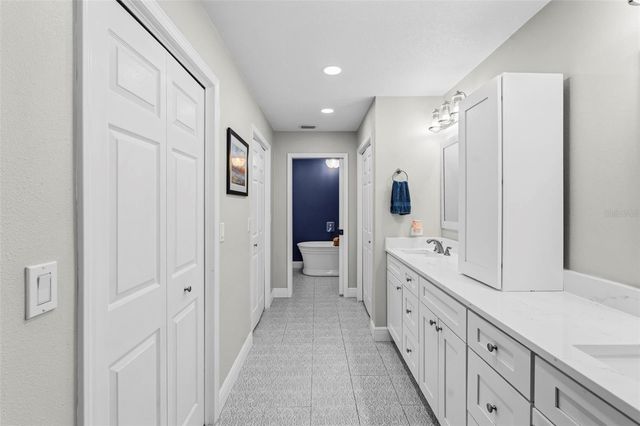 3131 GLENEAGLES DRIVE E, Clearwater, FL 33761