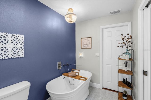 3131 GLENEAGLES DRIVE E, Clearwater, FL 33761