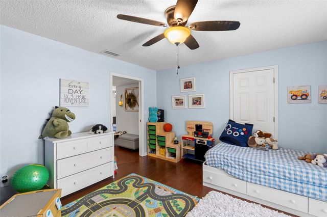 3131 GLENEAGLES DRIVE E, Clearwater, FL 33761