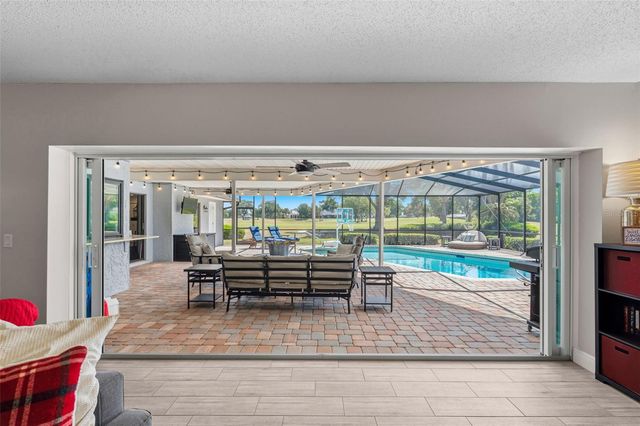 3131 GLENEAGLES DRIVE E, Clearwater, FL 33761