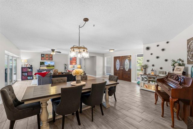 3131 GLENEAGLES DRIVE E, Clearwater, FL 33761