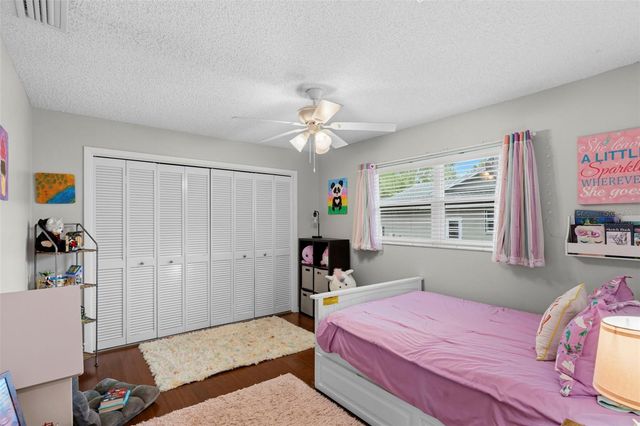 3131 GLENEAGLES DRIVE E, Clearwater, FL 33761