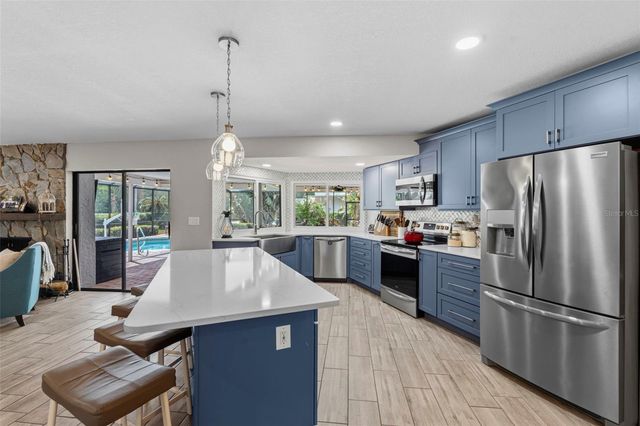 3131 GLENEAGLES DRIVE E, Clearwater, FL 33761
