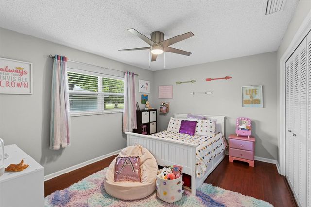 3131 GLENEAGLES DRIVE E, Clearwater, FL 33761