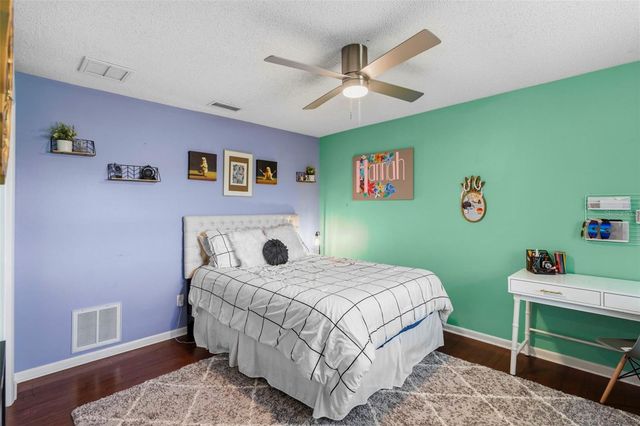 3131 GLENEAGLES DRIVE E, Clearwater, FL 33761