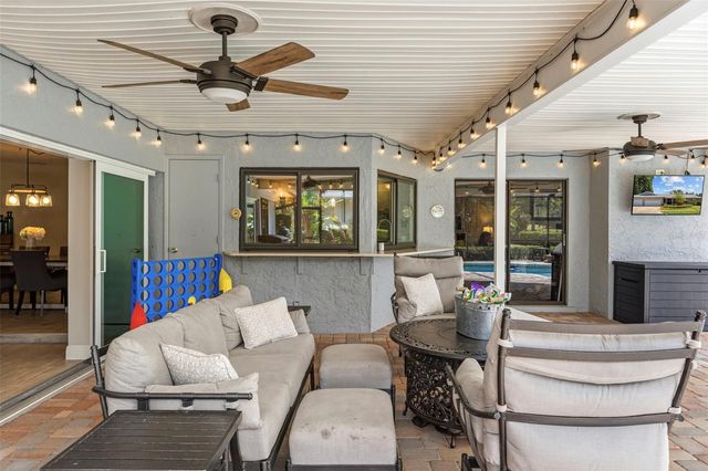 3131 GLENEAGLES DRIVE E, Clearwater, FL 33761